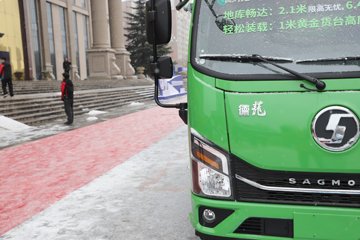 �������ó� ����G100 2.5L���� 155���� 4X2 ��ʿ��8�� 3.3�׵�����ж��ͼƬ