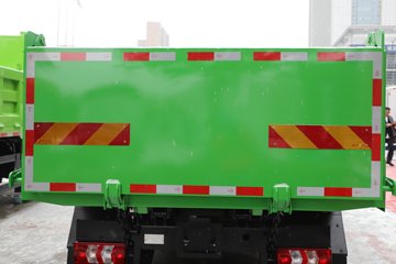 �������ó� ����G100 2.5L���� 155���� 4X2 ��ʿ��8�� 3.3�׵�����ж��ͼƬ