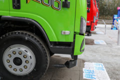 陕汽商用车德龙G200 标载版 3L柴油 195马力 4X2 法士特10档 4.2米排半自卸车