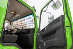 陕汽商用车德龙G200 标载版 3L柴油 195马力 4X2 法士特10档 4.2米排半自卸车