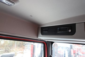 ��������Q300S ���ϰ� 8.9L���� 400���� 4X2 ��ʿ��12�� 5���Ű���ж��ͼƬ