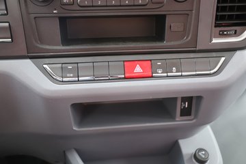 ��������Q300S ���ϰ� 8.9L���� 400���� 4X2 ��ʿ��12�� 5���Ű���ж��ͼƬ