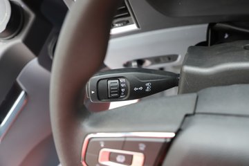 ��������Q300S ���ϰ� 8.9L���� 400���� 4X2 ��ʿ��12�� 5���Ű���ж��ͼƬ