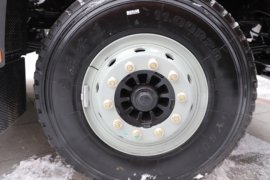 德御Q300S&nbsp;自卸车底盘                                                图片