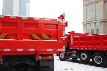 ��������Q300S ���ϰ� 8.9L���� 400���� 4X2 ��ʿ��12�� 5���Ű���ж��ͼƬ