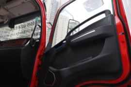 德龙G500&nbsp;自卸车驾驶室                                               图片