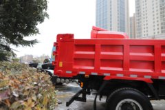 陕汽商用车 德龙G500 加强版 6.4L柴油 270马力 4X2 法士特10档 4.7米排半自卸车