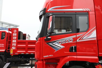 �������ó� ����Q500 14.8L LNG 560���� 6X4 ��ʿ��12�� ǣ����ͼƬ