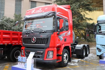 �������ó� ����Q500 14.8L LNG 560���� 6X4 ��ʿ��12�� ǣ����ͼƬ