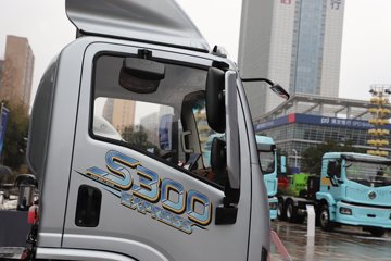 �������ó� ����S300 ���а� ��ɲ 4.2�׵��Ŵ��綯��ʽ�Ῠ ����ʱ��165.15kWhͼƬ