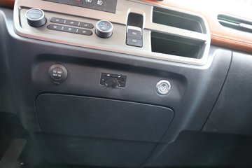 �������ó� ����S300 ���а� ��ɲ 4.2�׵��Ŵ��綯��ʽ�Ῠ ����ʱ��165.15kWhͼƬ