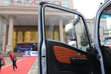 �������ó� ����S300 ���а� ��ɲ 4.2�׵��Ŵ��綯��ʽ�Ῠ ����ʱ��165.15kWhͼƬ