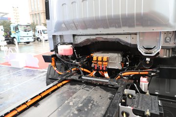 �������ó� ����S300 ���а� ��ɲ 4.2�׵��Ŵ��綯��ʽ�Ῠ ����ʱ��165.15kWhͼƬ