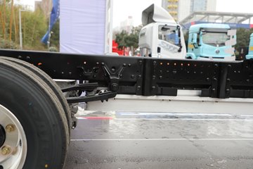 �������ó� ����S300 ���а� ��ɲ 4.2�׵��Ŵ��綯��ʽ�Ῠ ����ʱ��165.15kWhͼƬ