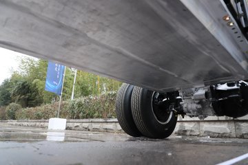 �������ó� ����S300 ���а� ��ɲ 4.2�׵��Ŵ��綯��ʽ�Ῠ ����ʱ��165.15kWhͼƬ