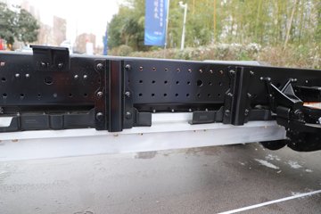 �������ó� ����S300 ���а� ��ɲ 4.2�׵��Ŵ��綯��ʽ�Ῠ ����ʱ��165.15kWhͼƬ