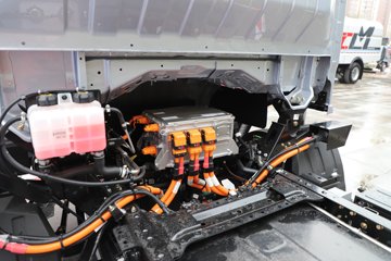 �������ó� ����S300 ���а� ��ɲ 4.2�׵��Ŵ��綯��ʽ�Ῠ ����ʱ��165.15kWhͼƬ