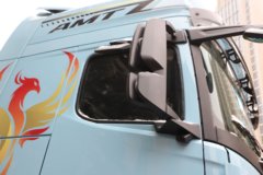 陕汽商用车 延安S700 舒享版 14.5L LNG 630马力 6X4 伊顿12档 AMT自动档 高顶双卧 牵引车