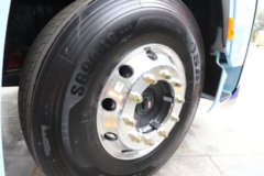 陕汽商用车 延安S700 舒享版 14.5L LNG 630马力 6X4 伊顿12档 AMT自动档 高顶双卧 牵引车