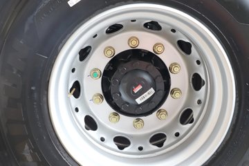 �������ó� �Ӱ�S700 ������ 14.5L LNG 630���� 6X4 ����12�� AMT�Զ��� �߶�˫�� ǣ����ͼƬ