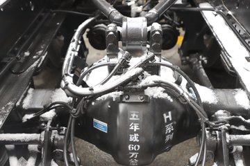 �������ó� �Ӱ�S700 ������ 14.5L LNG 630���� 6X4 ����12�� AMT�Զ��� �߶�˫�� ǣ����ͼƬ