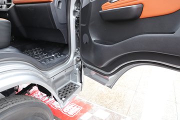 �������ó� ����G300 Pro 2.5L���� 180���� ��ʿ��8�� AMT�Զ��� ��ɲ 4.18�׵��������ῨͼƬ