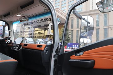 �������ó� ����G300 Pro 2.5L���� 180���� ��ʿ��8�� AMT�Զ��� ��ɲ 4.18�׵��������ῨͼƬ