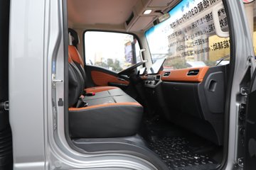 �������ó� ����G300 Pro 2.5L���� 180���� ��ʿ��8�� AMT�Զ��� ��ɲ 4.18�׵��������ῨͼƬ