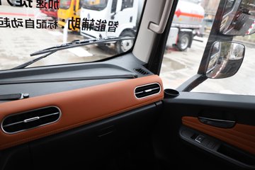 �������ó� ����G300 Pro 2.5L���� 180���� ��ʿ��8�� AMT�Զ��� ��ɲ 4.18�׵��������ῨͼƬ