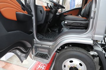 �������ó� ����G300 Pro 2.5L���� 180���� ��ʿ��8�� AMT�Զ��� ��ɲ 4.18�׵��������ῨͼƬ