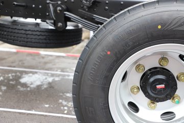 �������ó� ����G300 Pro 2.5L���� 180���� ��ʿ��8�� AMT�Զ��� ��ɲ 4.18�׵��������ῨͼƬ