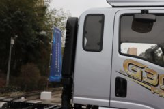 陕汽商用车 德龙G300 Pro 2.5L柴油 185马力 法士特10档 气刹 4.18米单排栏板轻卡 陕汽商用车 德龙G300 Pro 2.5L柴油 185马力 法士特10档 气刹 4.18米单排栏板轻卡