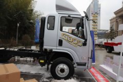 陕汽商用车 德龙G300 Pro 2.5L柴油 185马力 法士特10档 气刹 4.18米单排栏板轻卡 陕汽商用车 德龙G300 Pro 2.5L柴油 185马力 法士特10档 气刹 4.18米单排栏板轻卡