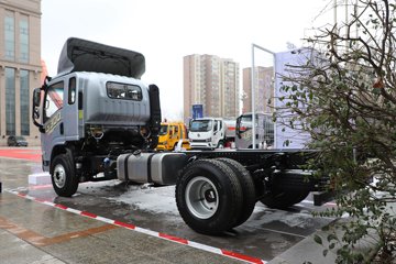 德龙G300&nbsp;载货车外观                                                图片