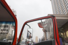 陕汽商用车德龙G200 2.5L柴油 176马力 法士特8档 气刹 4.15米单排栏板轻卡