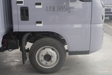 ���ǵ�T4 �Ƹ��� 3.815�׵��Ŵ��綯��դʽ�Ῠ ����62.3kWhͼƬ