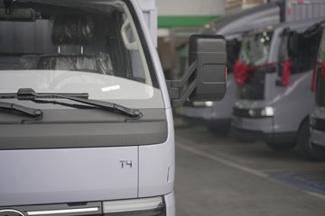 ���ǵ�T4 �Ƹ��� 3.815�׵��Ŵ��綯��դʽ�Ῠ ����62.3kWhͼƬ