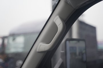 ���ǵ�T4 �Ƹ��� 3.815�׵��Ŵ��綯��դʽ�Ῠ ����62.3kWhͼƬ