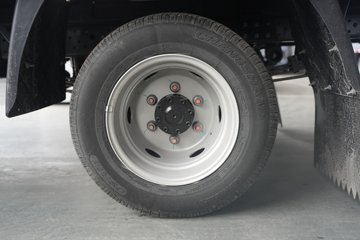 ���ǵ�T4 �Ƹ��� 3.815�׵��Ŵ��綯��դʽ�Ῠ ����62.3kWhͼƬ