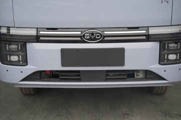 ���ǵ�T4 �Ƽ��� Һѹβ�� 3.7�׵��Ŵ��綯��ʽ�Ῠ ����62.36kWhͼƬ