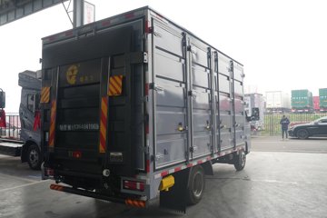 ���ǵ�T4 �Ƽ��� Һѹβ�� 3.7�׵��Ŵ��綯��ʽ�Ῠ ����62.36kWhͼƬ