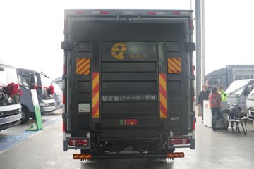 ���ǵ�T4 �Ƽ��� Һѹβ�� 3.7�׵��Ŵ��綯��ʽ�Ῠ ����62.36kWhͼƬ