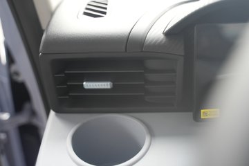 ���ǵ�T4 �Ƽ��� Һѹβ�� 3.7�׵��Ŵ��綯��ʽ�Ῠ ����62.36kWhͼƬ