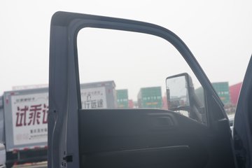 ���ǵ�T4 �Ƽ��� Һѹβ�� 3.7�׵��Ŵ��綯��ʽ�Ῠ ����62.36kWhͼƬ