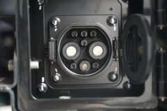 比亚迪T4 科技版 液压尾板 3.7米单排纯电动厢式轻卡 弗迪62.36kWh