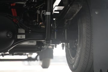 ���ǵ�T4 �Ƽ��� Һѹβ�� 3.7�׵��Ŵ��綯��ʽ�Ῠ ����62.36kWhͼƬ