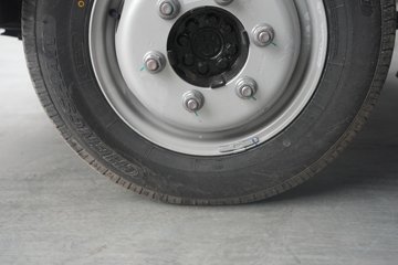 ���ǵ�T4 �Ƽ��� Һѹβ�� 3.7�׵��Ŵ��綯��ʽ�Ῠ ����62.36kWhͼƬ