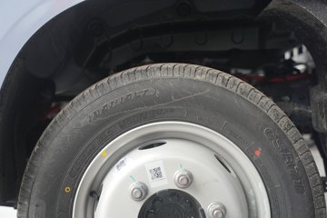 ���ǵ�T4 �Ƽ��� Һѹβ�� 3.7�׵��Ŵ��綯��ʽ�Ῠ ����62.36kWhͼƬ