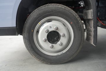 ���ǵ�T4 �Ƽ��� Һѹβ�� 3.7�׵��Ŵ��綯��ʽ�Ῠ ����62.36kWhͼƬ