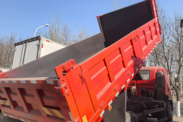 �������ó� ���ϰ� ����G500 4.3L���� 220���� 4X2 ��ʿ��10�� 4.2���Ű���ж��ͼƬ